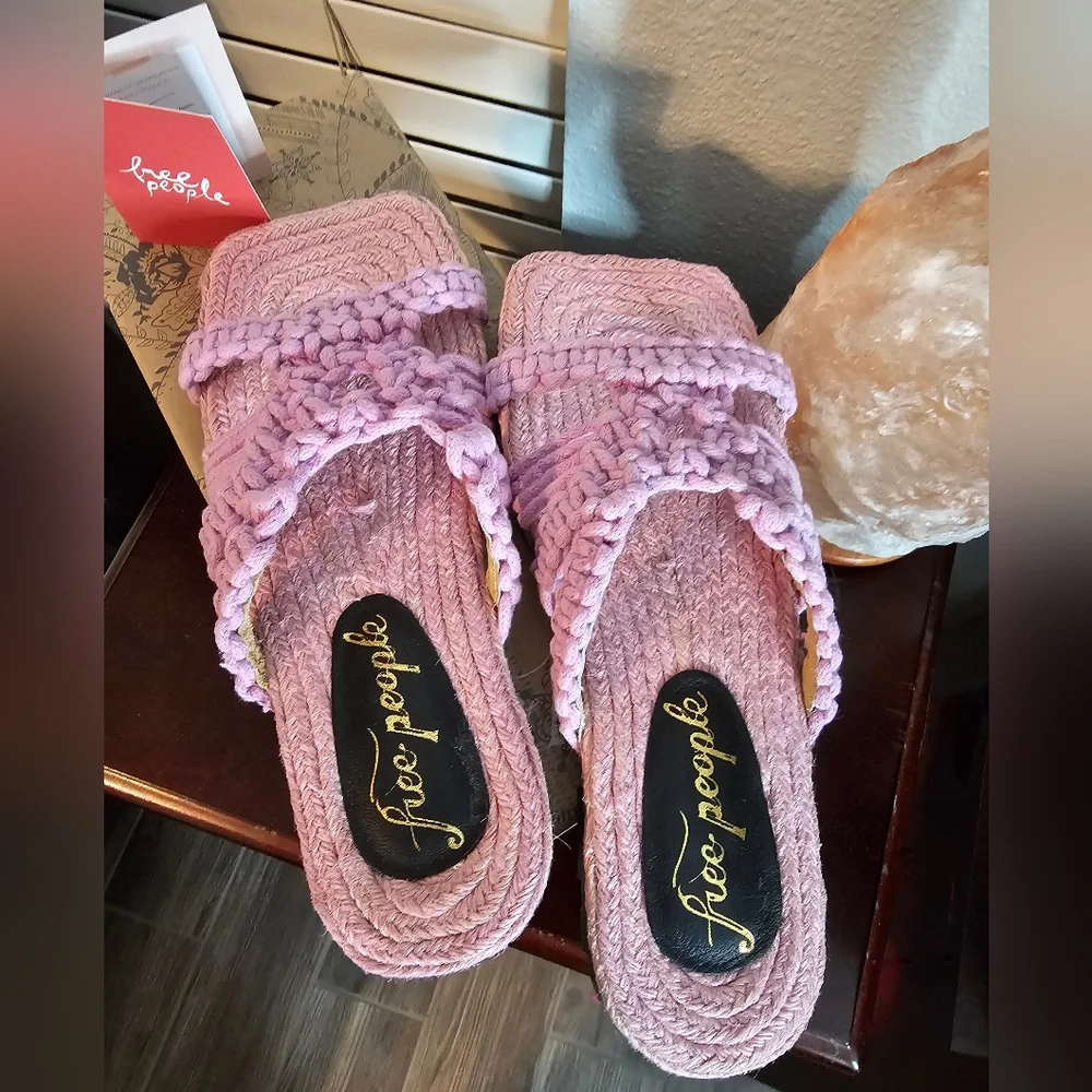 Free People Sandri Macrame Sandals Lavander New in Box size 38 (7.5 -8 US) - Picture 7 of 13